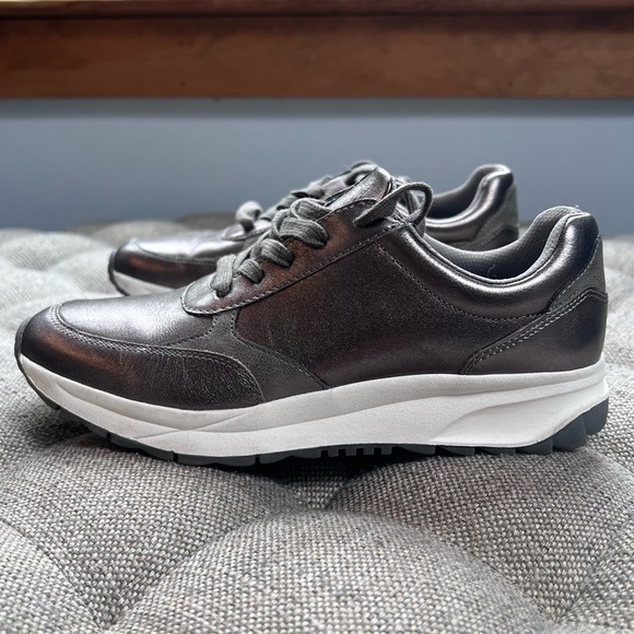 Women’s Naturalizer Shay Lace Up Sneakers - Pewter Leather - Picture 5 of 9